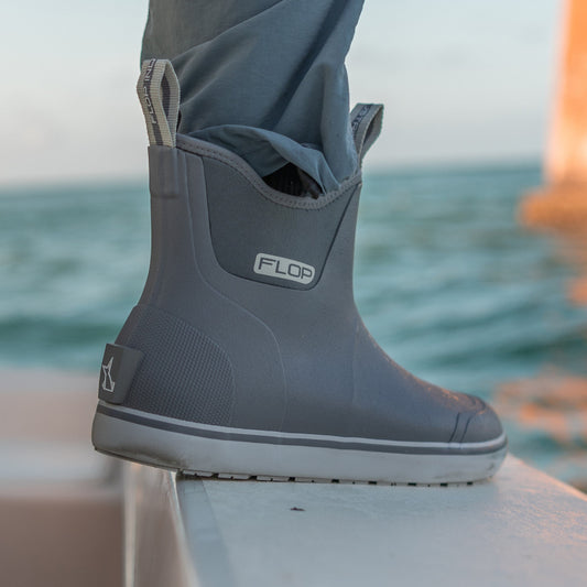 Youth Deck Boots